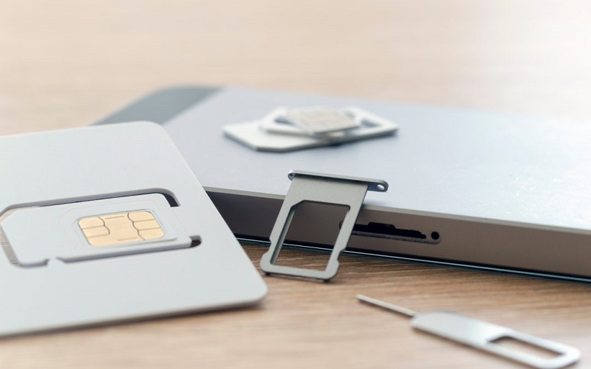 The Indirect Impact of Tourist SIM Cards 